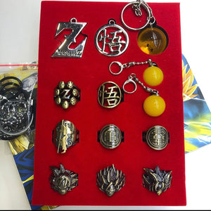 Dragon Ball Z Cosplay Rings + Earrings + Keyring Set

1 x Key Chain & 2 Necklaces

Material: Alloy + PVC

Box Dimensions: 18*13*3cm