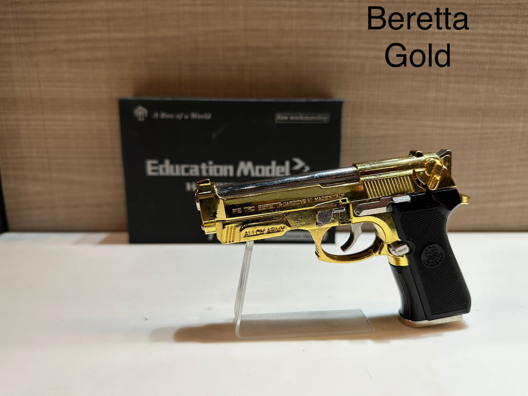 The Beretta educational model is the perfect gift for any gun collector or person looking to educate themselves in gun safety and gun use. Small parts included, Safe for most ages